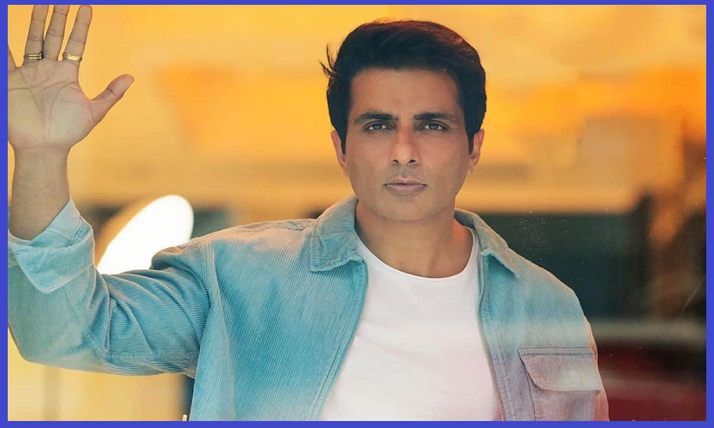 Corona Warrior in trouble: Income Tax Department team reached actor Sonu Sood's house on the second day, financial records were searched for 20 hours yesterday